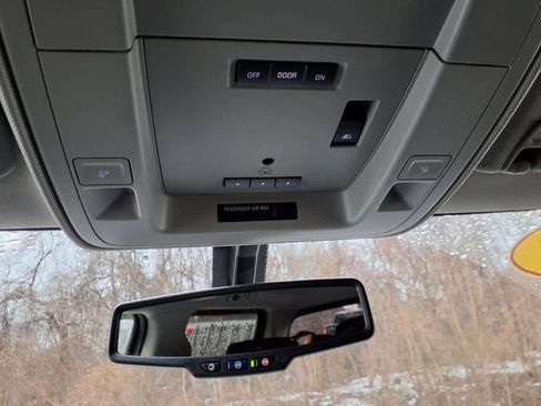 Used 2018 Chevrolet Silverado 1500 LTZ Z71 w/ Centennial Edition image 19