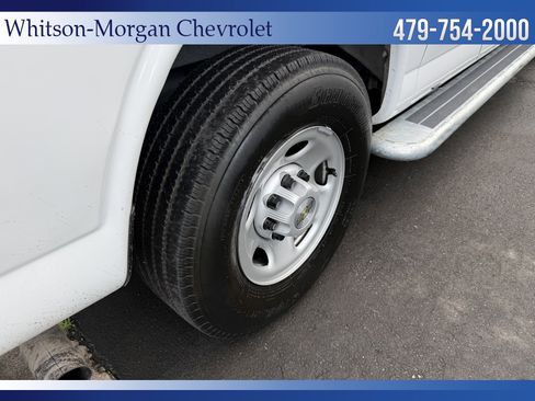 Used 2024 Chevrolet Express 2500 w/ Driver Convenience Package image 31