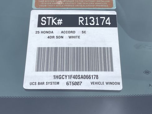 Certified 2025 Honda Accord SE image 31