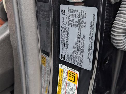 Certified 2024 GMC Yukon Denali Ultimate image 18