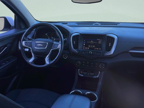 Used 2024 GMC Terrain SLE AWD/4WD image 28
