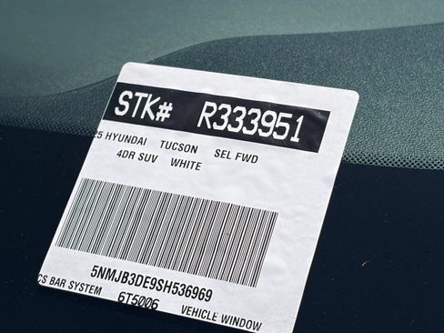 Used 2025 Hyundai Tucson SEL FWD image 40