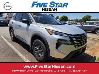 Used 2024 Nissan Rogue S video 1