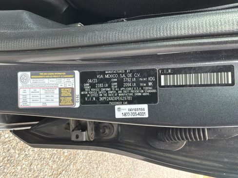 Used 2023 Kia Forte LXS FWD image 20