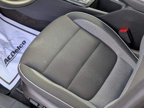 Used 2023 Chevrolet TrailBlazer LT image 29