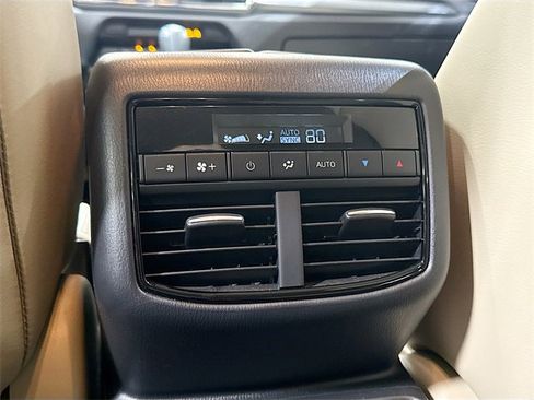 Used 2021 MAZDA CX-9 Touring w/ Touring Premium Package image 28