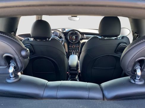 Used 2020 MINI Cooper S FWD image 19