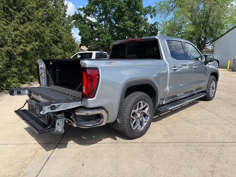New 2026 GMC Sierra 1500 SLT w/ SLT Premium Plus Package AWD/4WD image 32