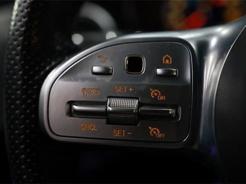 Used 2021 Mercedes-Benz C 300 C 300 image 33