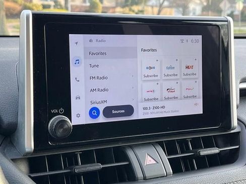 Used 2024 Toyota RAV4 XLE image 29