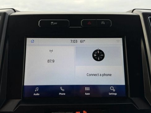 Used 2019 Ford F150 XLT w/ Equipment Group 302A Luxury AWD/4WD image 9