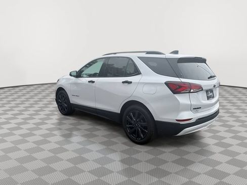 Certified 2023 Chevrolet Equinox RS w/ RS Leather Package AWD/4WD image 7