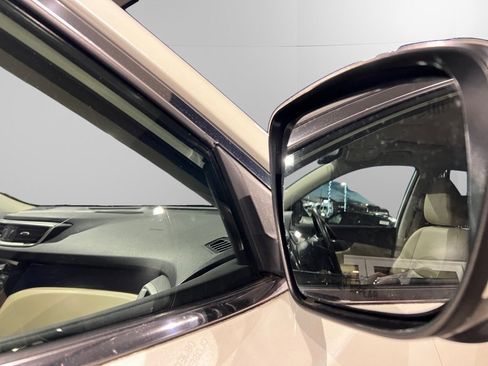 Used 2016 Nissan Rogue SL image 13