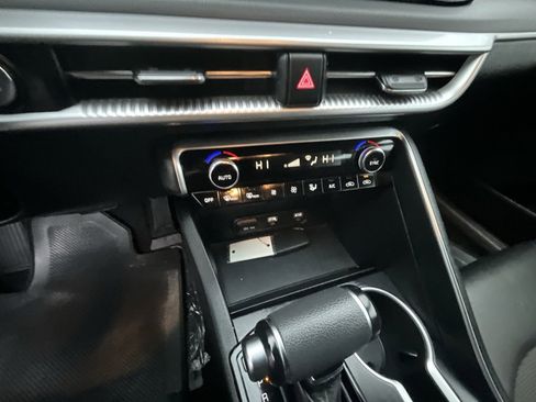 Used 2023 Kia K5 GT-Line w/ GT-Line Premium Package image 15