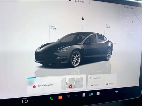Used 2022 Tesla Model 3 image 31