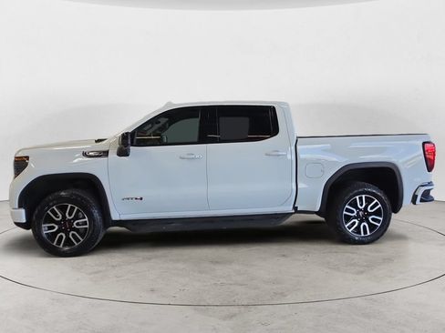 Certified 2025 GMC Sierra 1500 AT4 w/ Technology Package AWD/4WD image 8