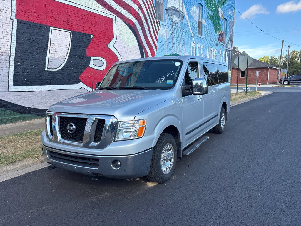 Used 2018 Nissan NV 3500 SL RWD image 51