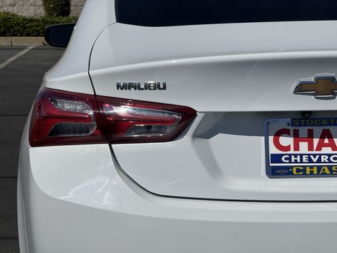 Used 2019 Chevrolet Malibu LT FWD image 7