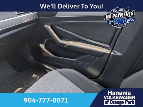 Certified 2021 Volkswagen Jetta FWD image 18
