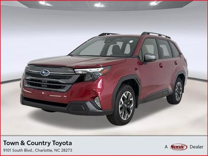 Used 2025 Subaru Forester Premium w/ Convenience Package #1