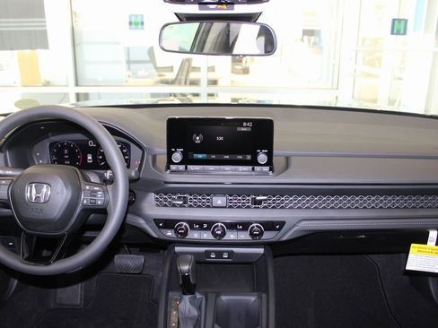 New 2025 Honda Accord SE image 26