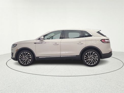 Used 2020 Lincoln Nautilus Reserve image 4