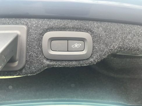 Used 2019 Volvo S60 T6 Inscription image 26