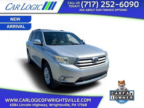 Used 2013 Toyota Highlander SE AWD/4WD image 1