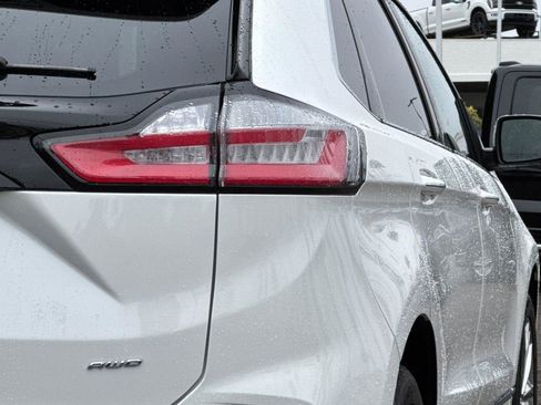 Certified 2024 Ford Edge Titanium w/ Titanium Elite Package image 6
