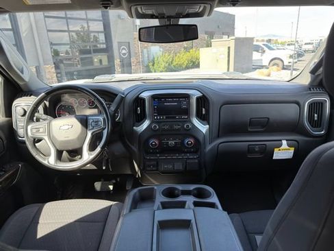 Used 2023 Chevrolet Silverado 2500 LT AWD/4WD image 10
