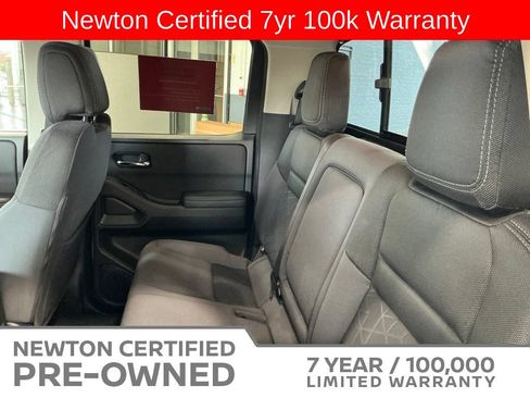 Used 2025 Nissan Frontier SV w/ SV Convenience Package RWD image 21