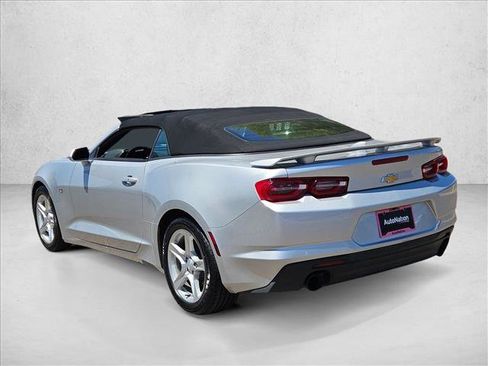Used 2019 Chevrolet Camaro LT RWD image 7