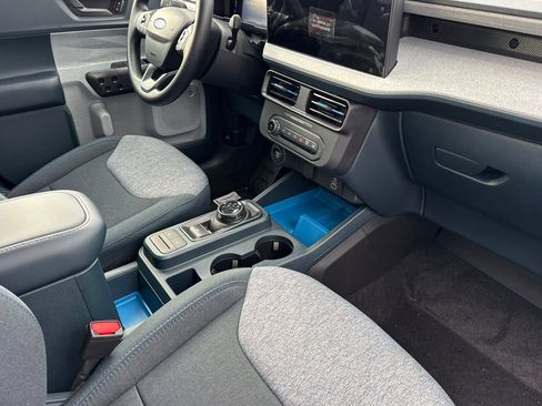 New 2026 Ford Maverick XLT image 23