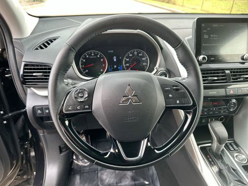 Used 2024 Mitsubishi Eclipse Cross SE image 14
