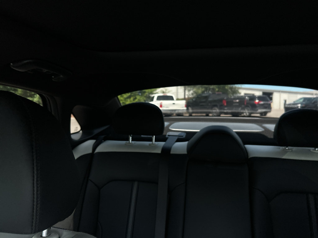 Used 2025 Kia K5 GT-Line w/ GT-Line Premium Package FWD image 29