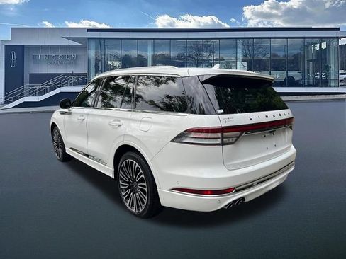 Used 2023 Lincoln Aviator Black Label w/ Dynamic Handling Package AWD/4WD image 6