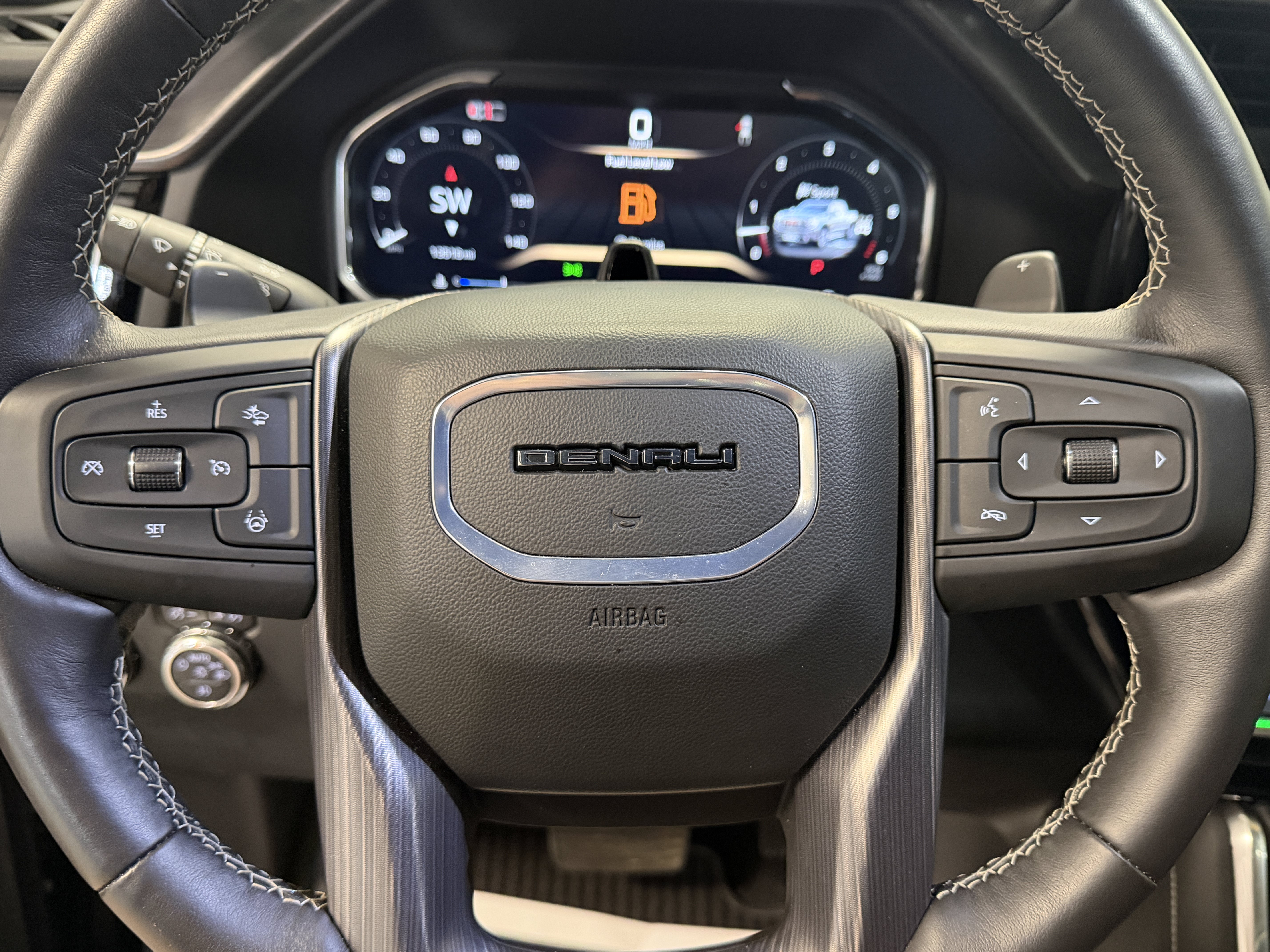 Used 2026 GMC Sierra 1500 Denali Ultimate AWD/4WD image 15