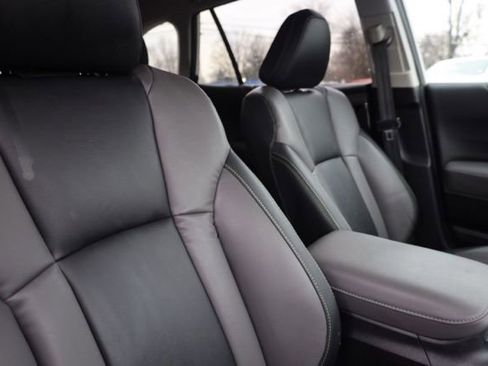 Used 2024 Subaru Outback Onyx Edition image 41