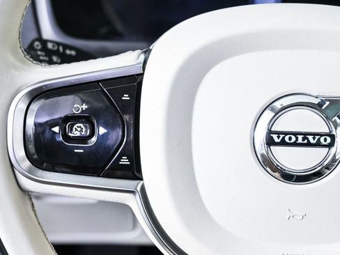 Certified 2023 Volvo XC90 B5 Plus image 11