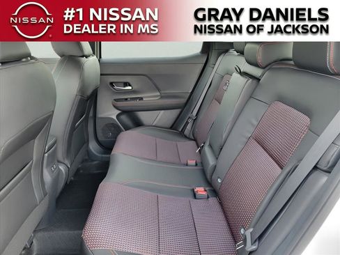 New 2025 Nissan Kicks SR image 8