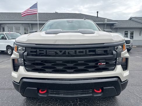 New 2026 Chevrolet Silverado 1500 Custom Trail Boss AWD/4WD image 3