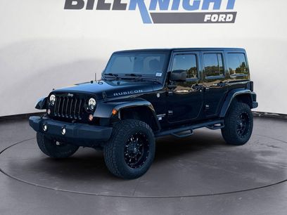 Used 2017 Jeep Wrangler Unlimited Rubicon w/ Connectivity Group