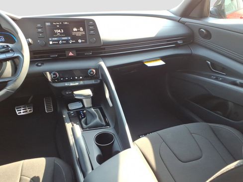 New 2026 Hyundai Elantra Sport FWD image 9