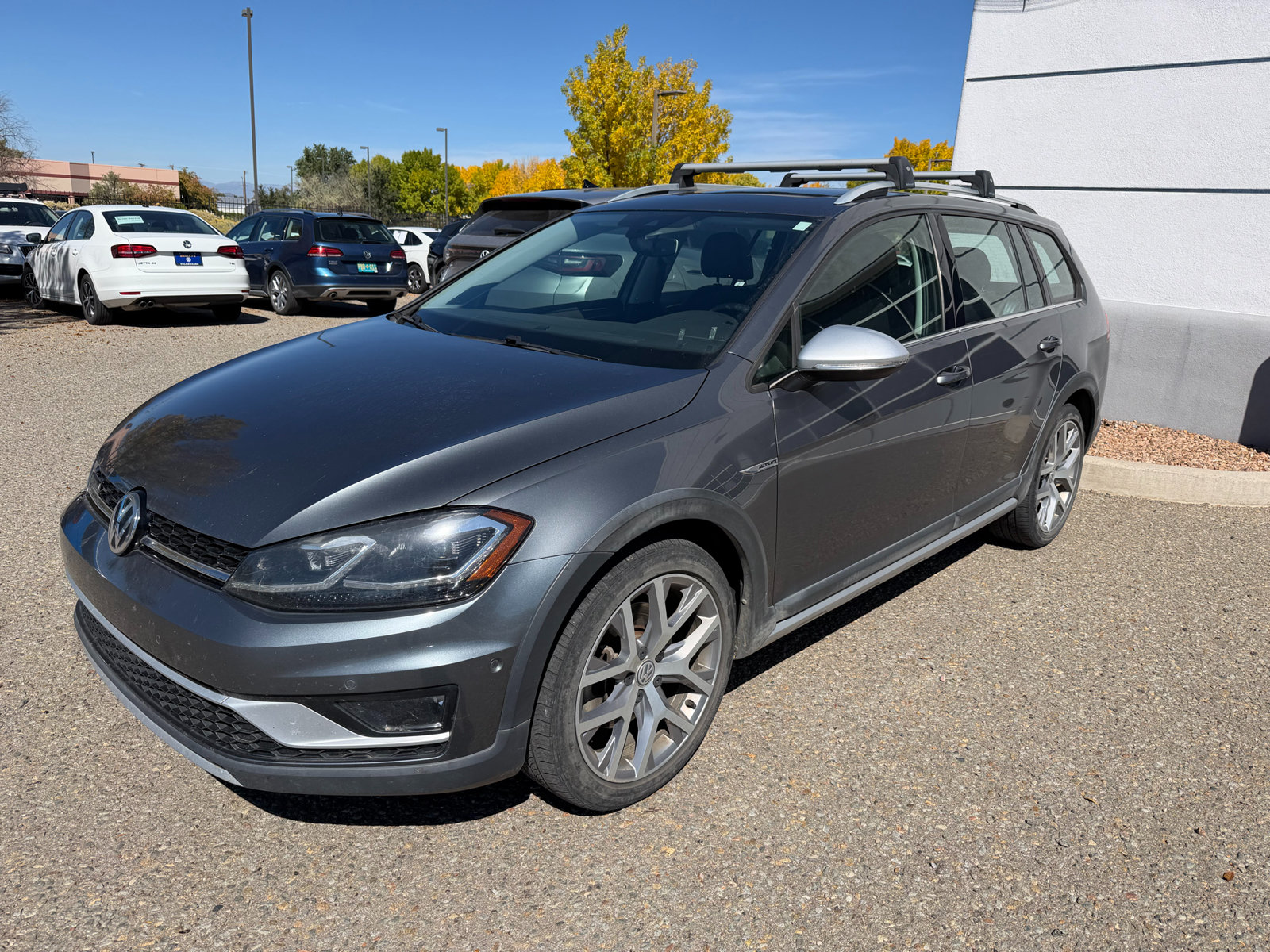 Used 2018 Volkswagen Golf Alltrack SEL AWD/4WD image 11