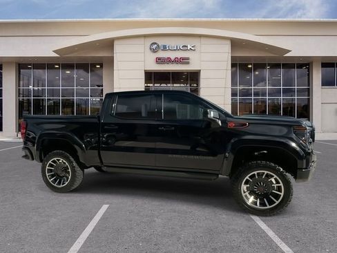 New 2026 GMC Sierra 1500 AT4 w/ AT4 Premium Package AWD/4WD image 17