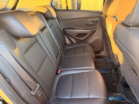 Certified 2021 Chevrolet Trax LT w/ Redline Edition image 19