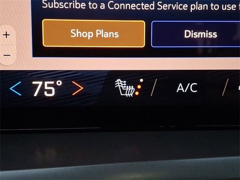 Used 2024 Chevrolet Traverse LT image 25