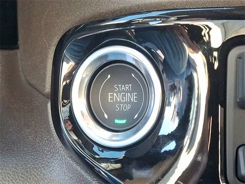 New 2026 GMC Sierra 1500 SLE w/ X31 Off-Road Package image 16