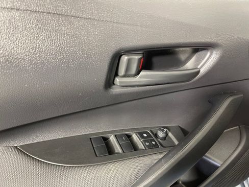 Certified 2022 Toyota Corolla LE image 16