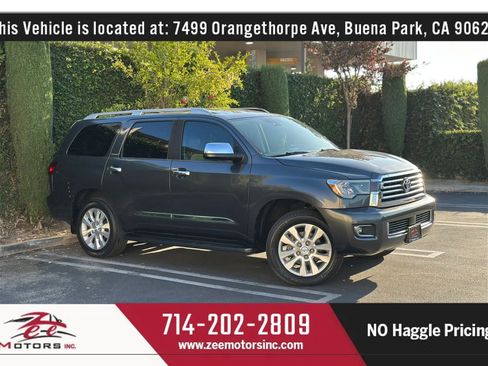 Used 2019 Toyota Sequoia Platinum w/ Carpet Mat Package (TMS) AWD/4WD image 1